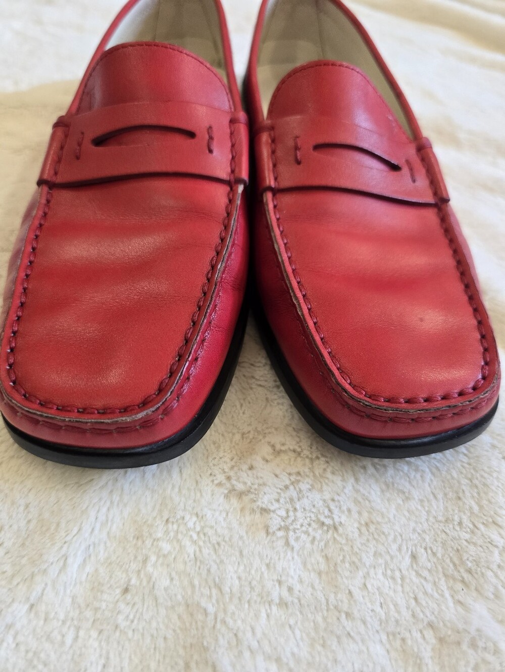 Tod’s Gommino Red Leather Driving Loafer Vintage Women's Size 11 Penny Loafer - Picture 2 of 13